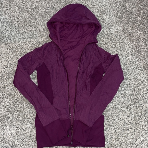 Lululemon In Flux Jacket - Reversible - Picture 7 of 11